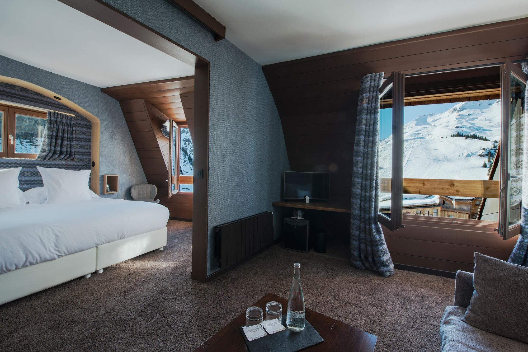 Hotel Des Dromonts By Sowell Collection 阿沃里亚兹 外观 照片